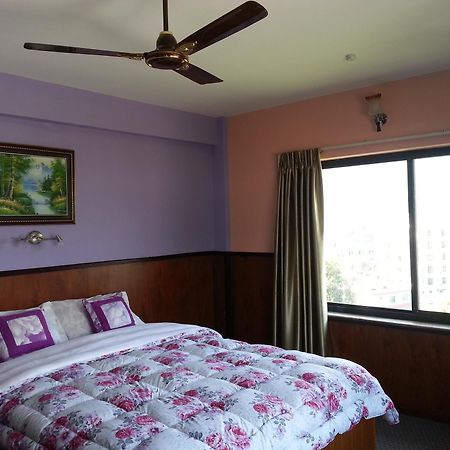 Ranss Apartment Pokhara Luaran gambar